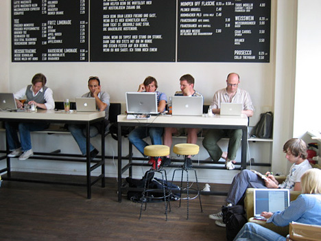 Giới thiệu đến bạn mô hình Co-working space Cafe